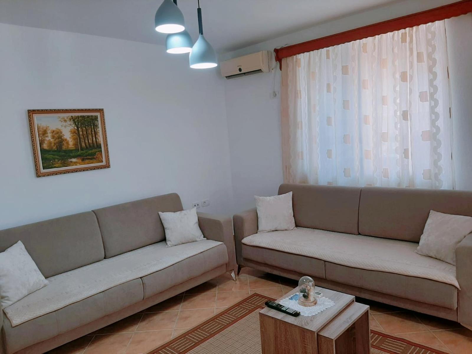 Vangert Apartment Berat Exterior foto